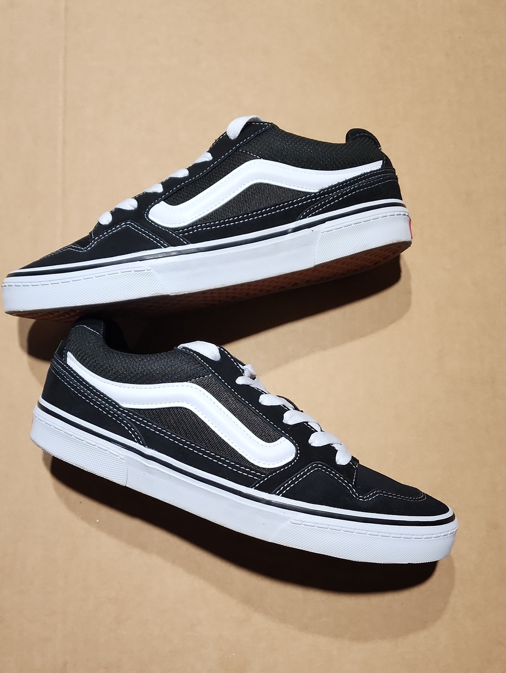 Vans Men's Caldrone Suede Mesh Black White Striped Classic Skate Shoes size 10.5